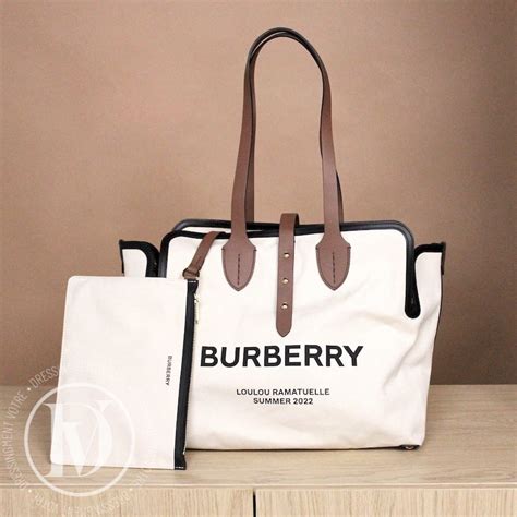 sacs cabas toile burberry|Burberry .